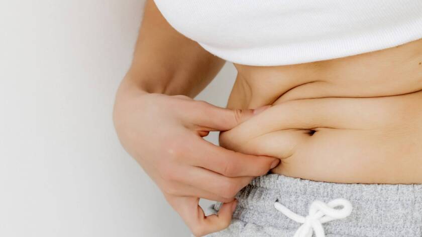 How Inflammation Affects Weight Loss and How to Reduce It Naturally